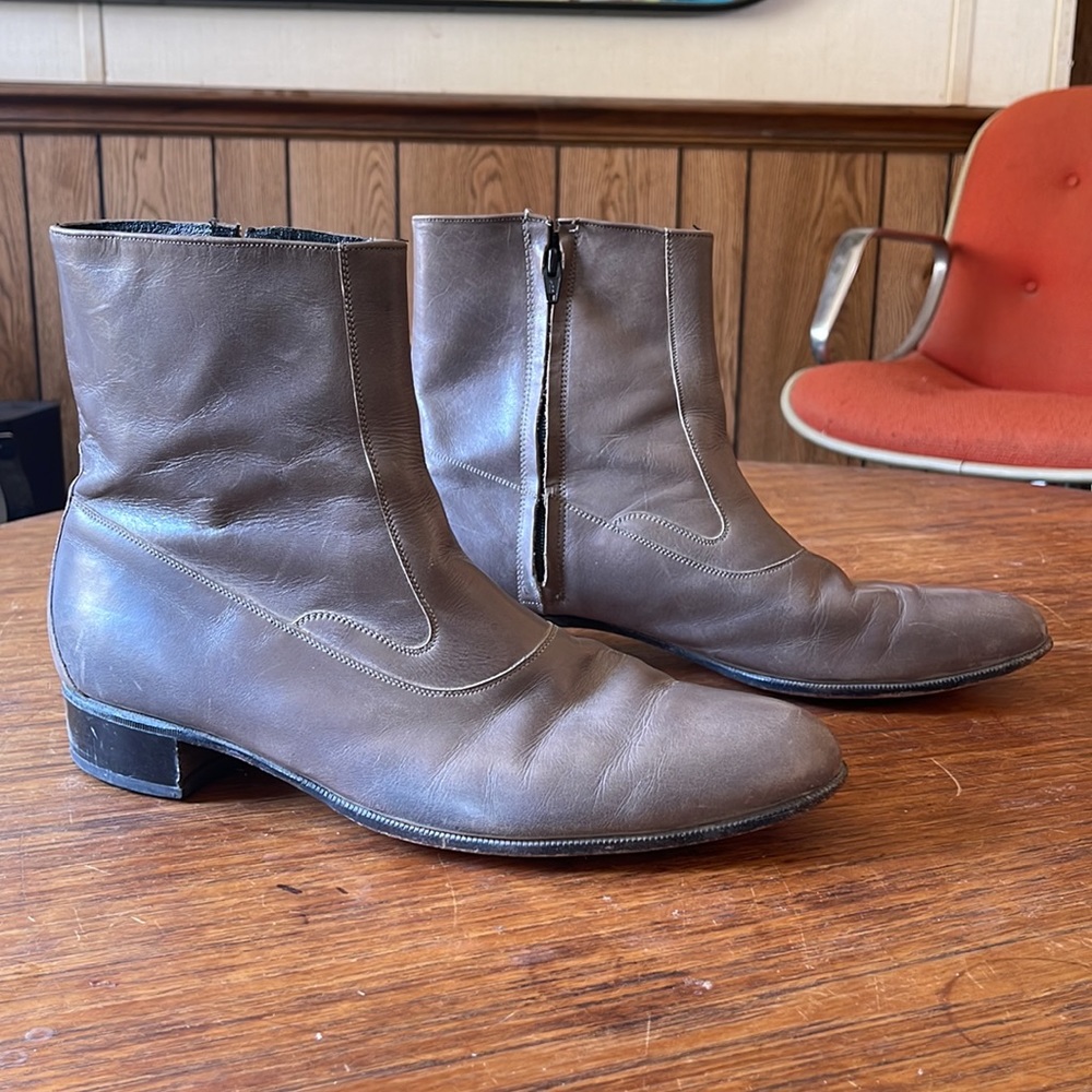 Men’s 11.5 Florsheim Designer Collection leather unique gray ankle boots